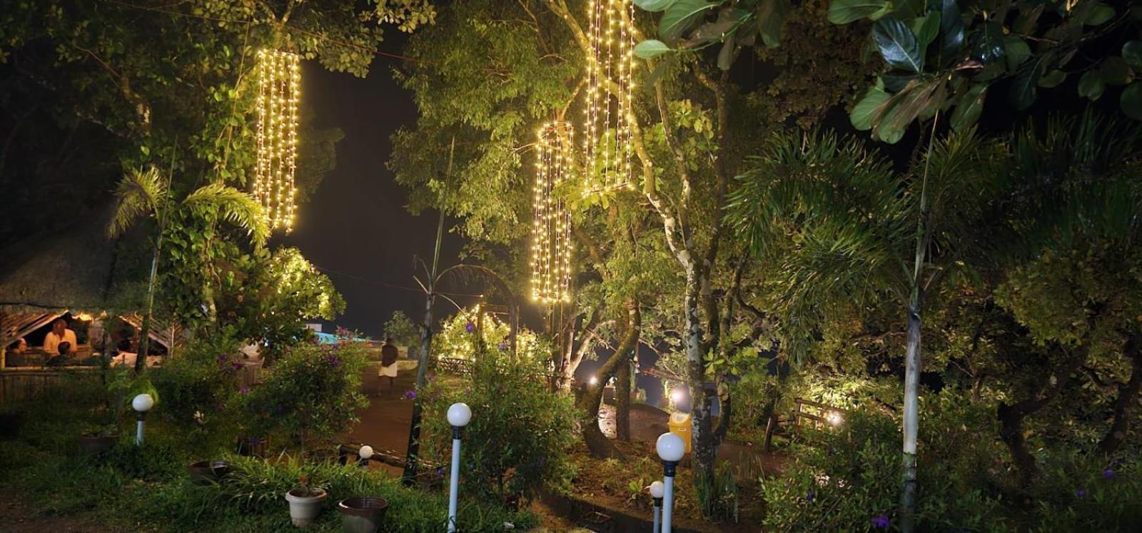 Rock Campers Hotel And Resort Chillithodu Exterior foto